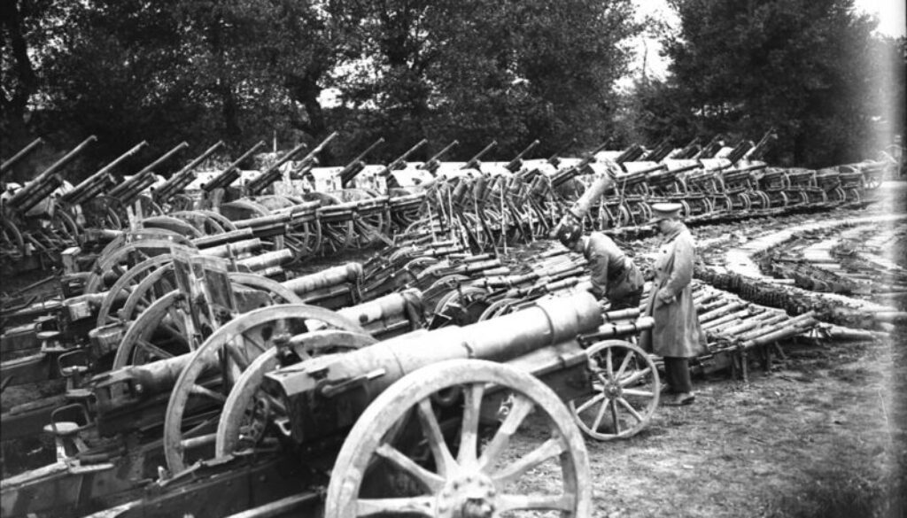 152_Guns captured by Canadians on Arras Front. Advance East of Arras. September 1918.